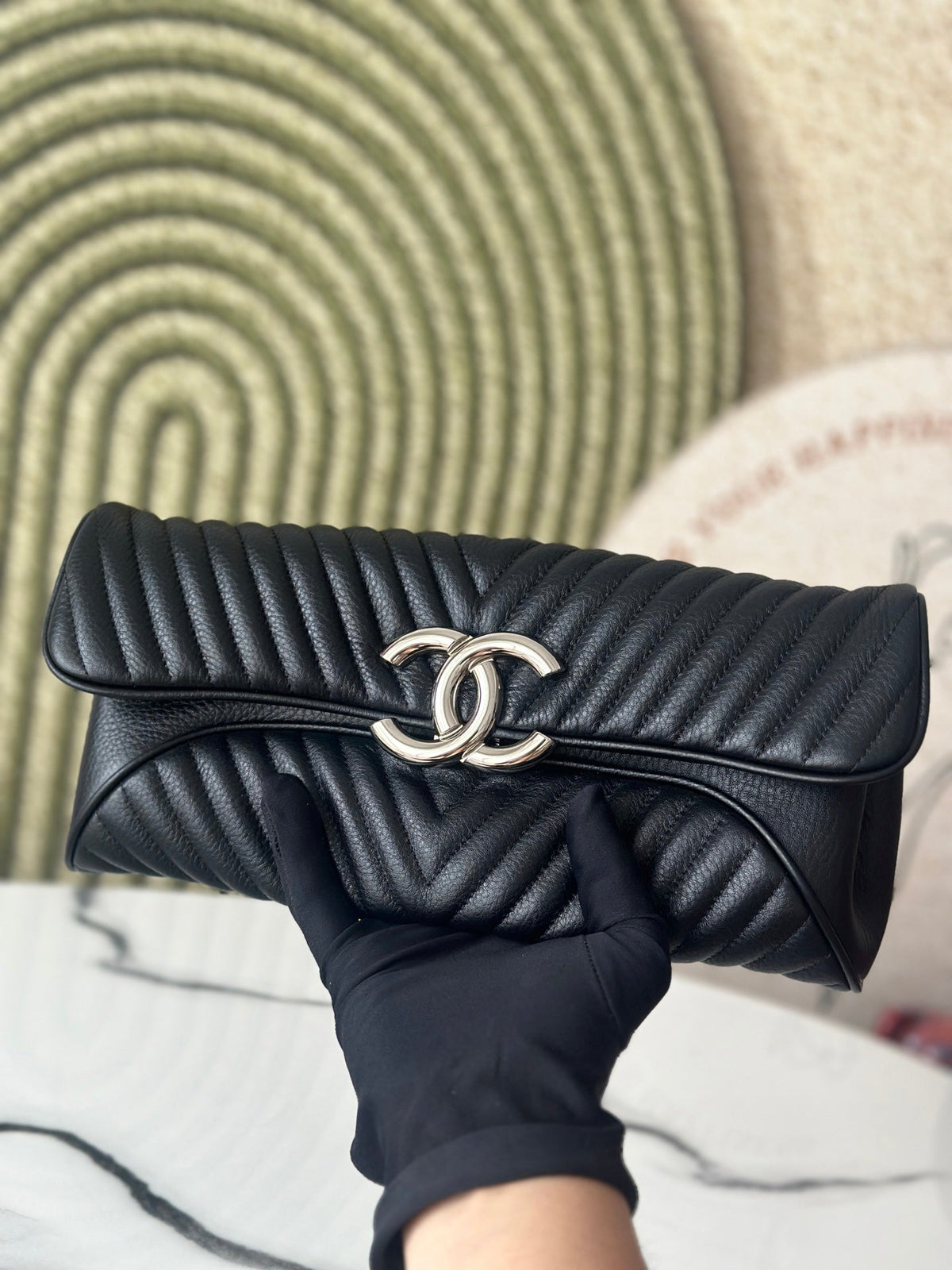 CC V-Quilted Clutch 30cm Black Grained Calfskin