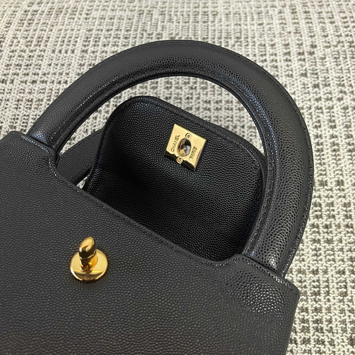 CC Vintage Mini Kelly Handbag 25cm Black Caviar Leather