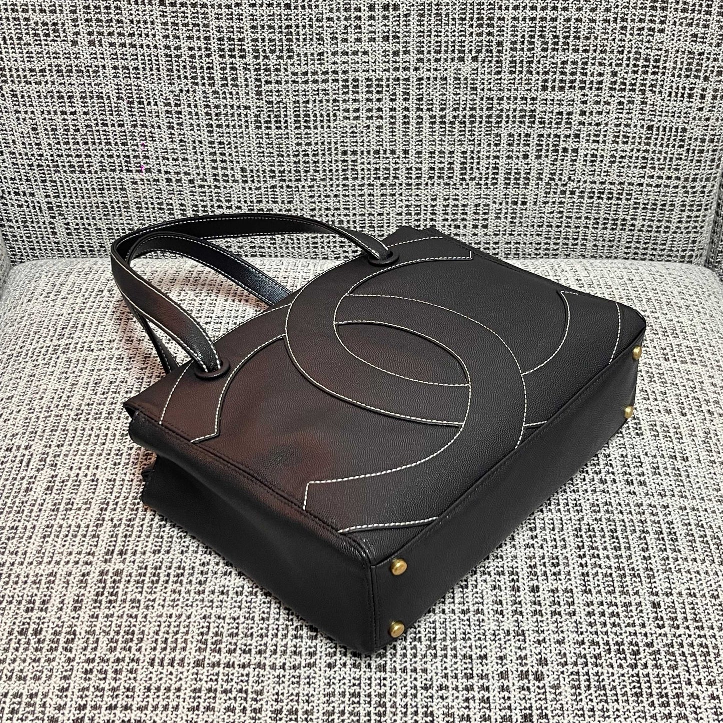 CC Vintage Contrast Stitch Tote Bag 29cm Black Caviar Leather