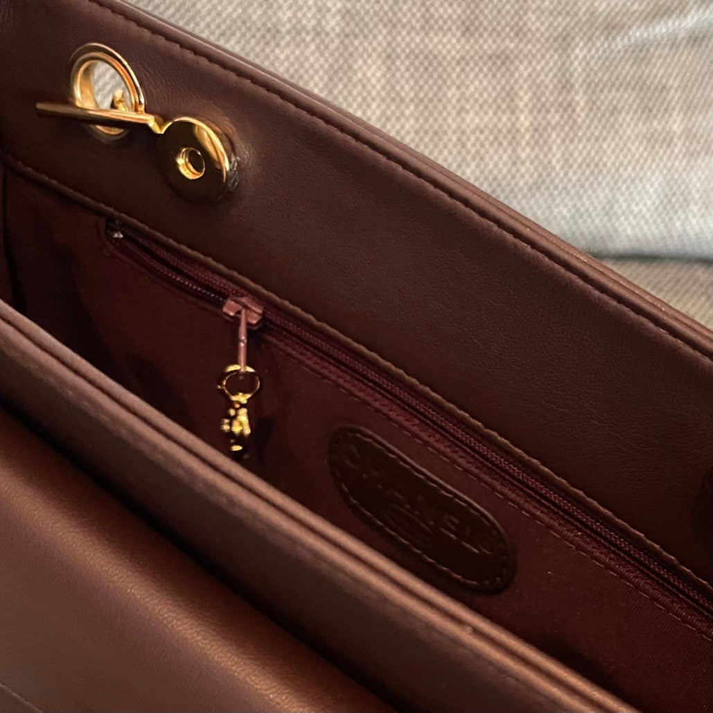 CC Vintage Turn-Lock Tote Bag 26cm Burgundy Leather