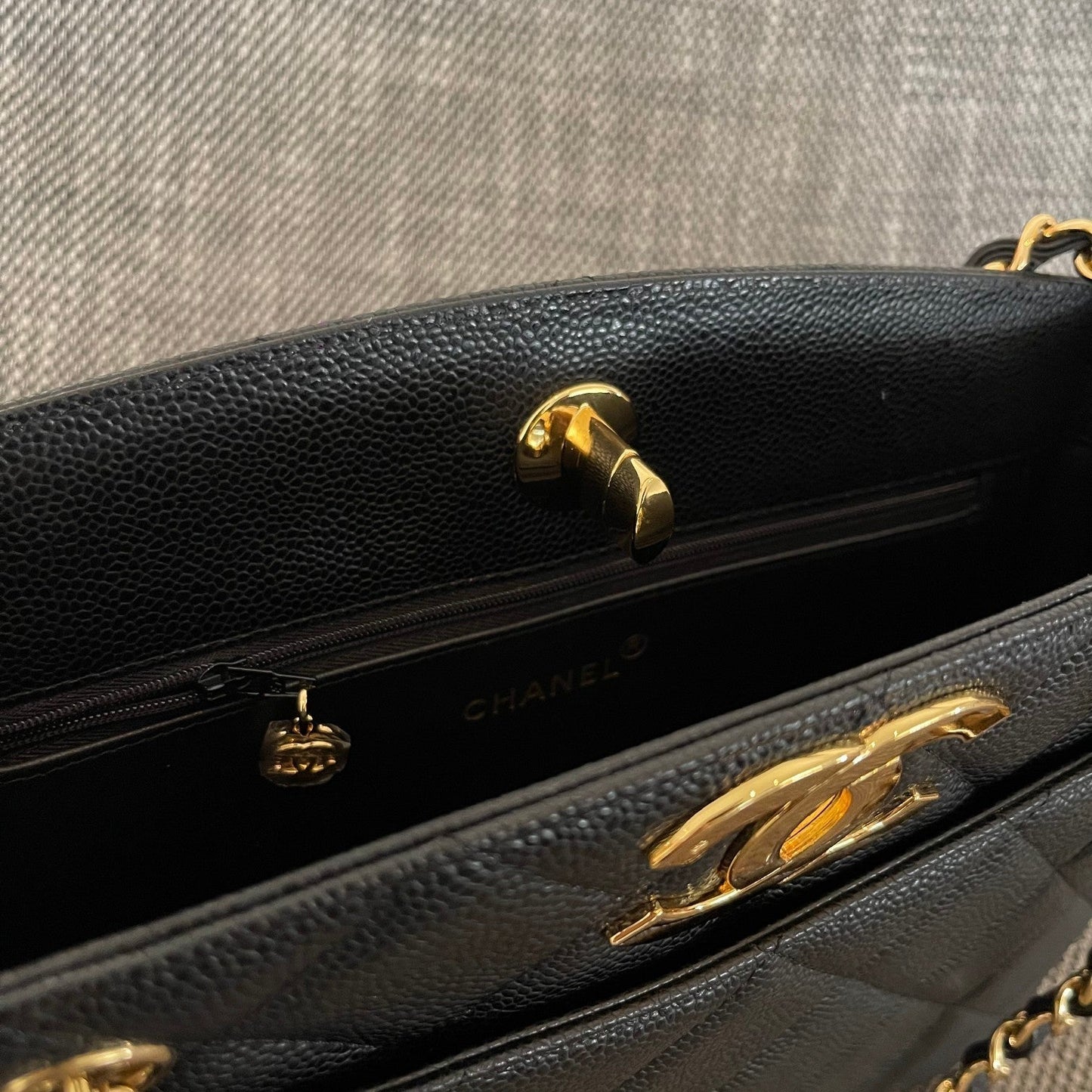 CC Vintage CC Lock Tote Bag 28cm Black Cowhide