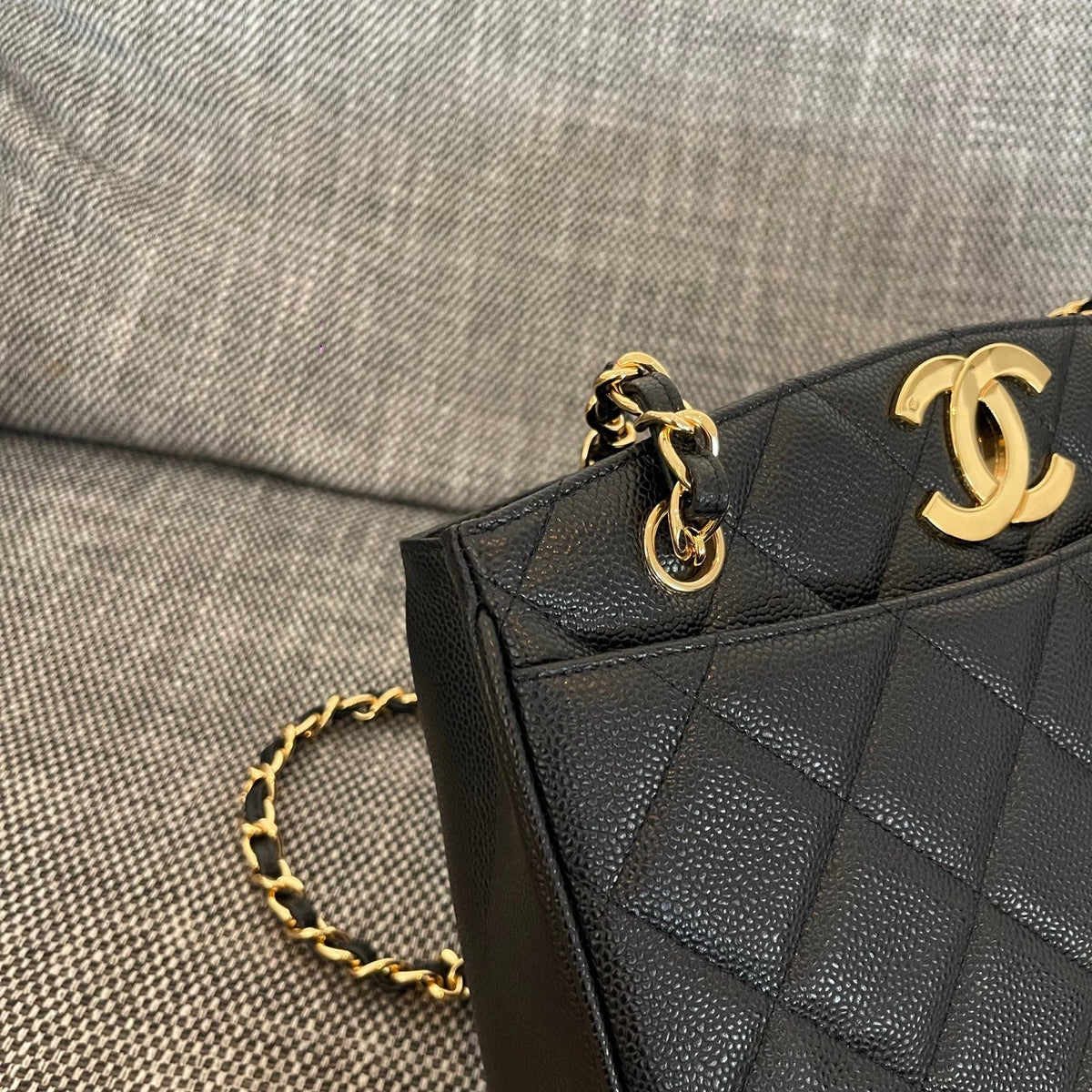 CC Vintage CC Lock Tote Bag 28cm Black Cowhide