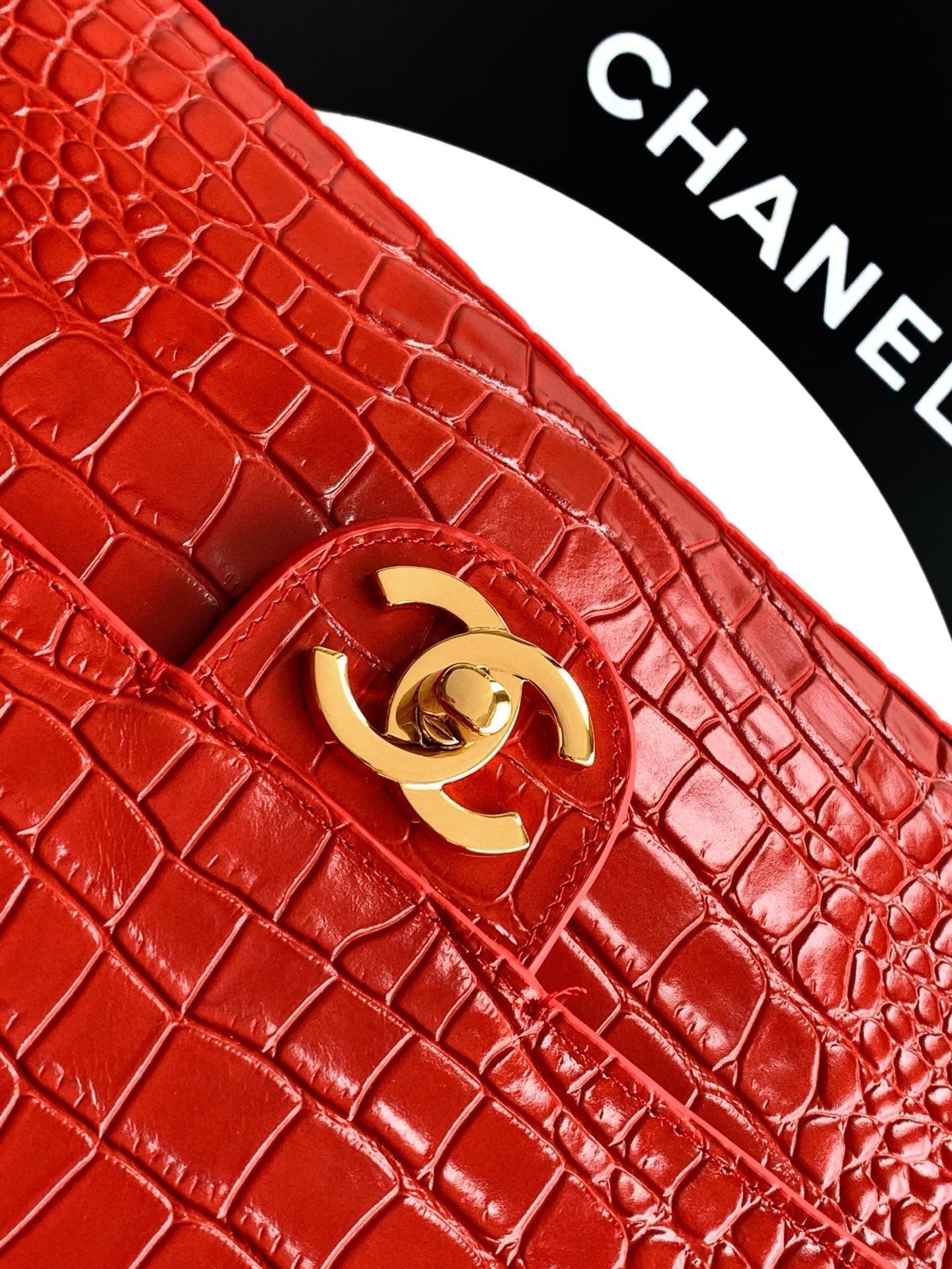 CC Croc Embossed Flap Bag 32cm Red Imported Leather 157999