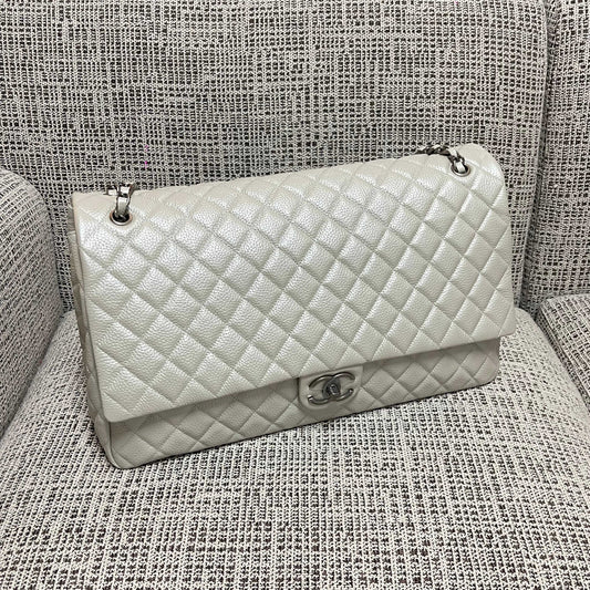 CC Classic Flap Bag 46.5cm Pearl White Caviar Calfskin Leather SHW