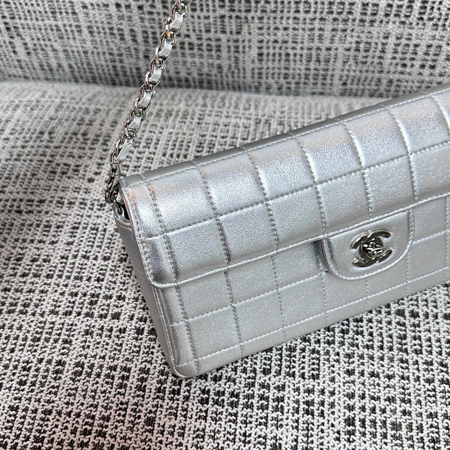 CC East-West Flap Bag 26cm Silver Lambskin