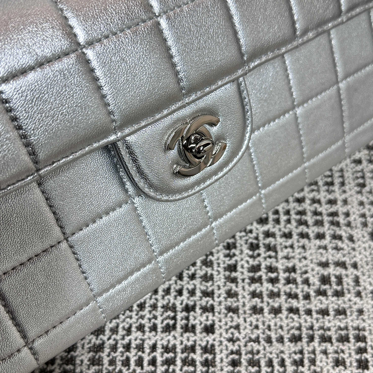 CC East-West Flap Bag 26cm Silver Lambskin