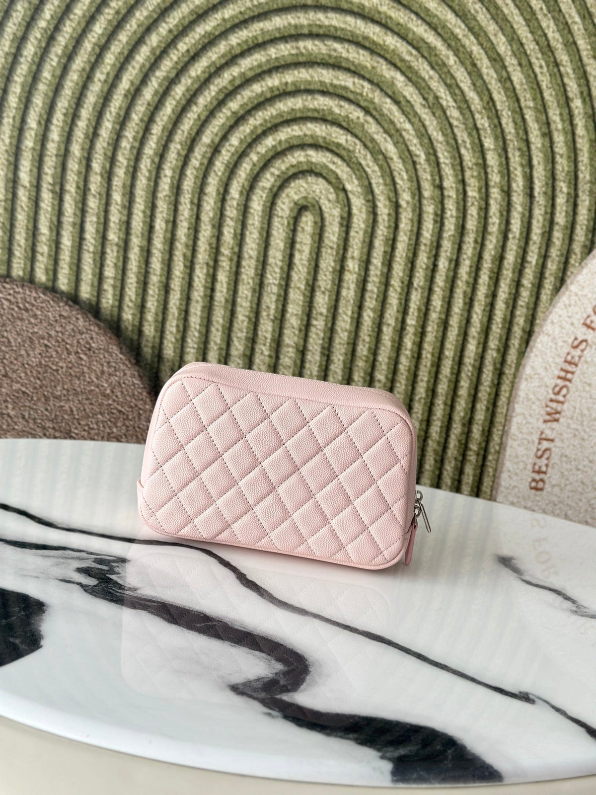 CC Classic Pouch CC Logo Diamond Quilted Pink Caviar Calfskin