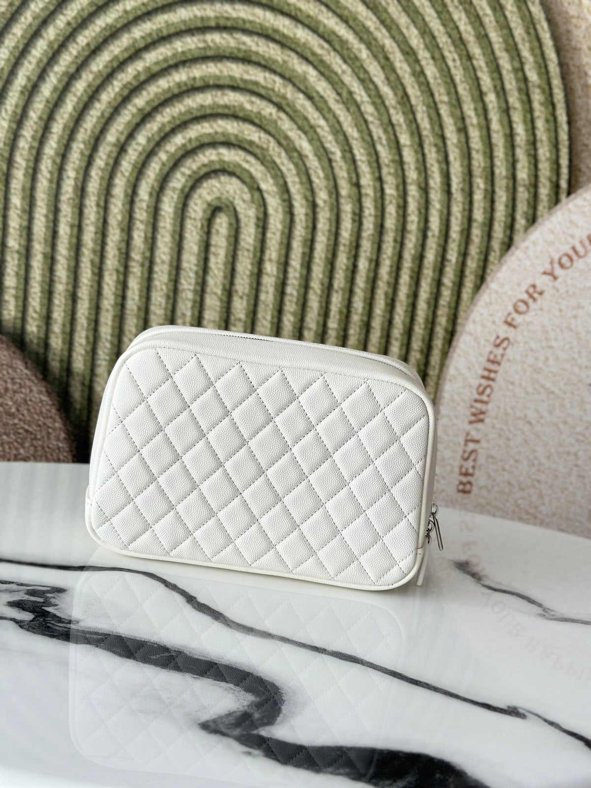 CC Classic Pouch CC Logo Diamond Quilted White Caviar Calfskin