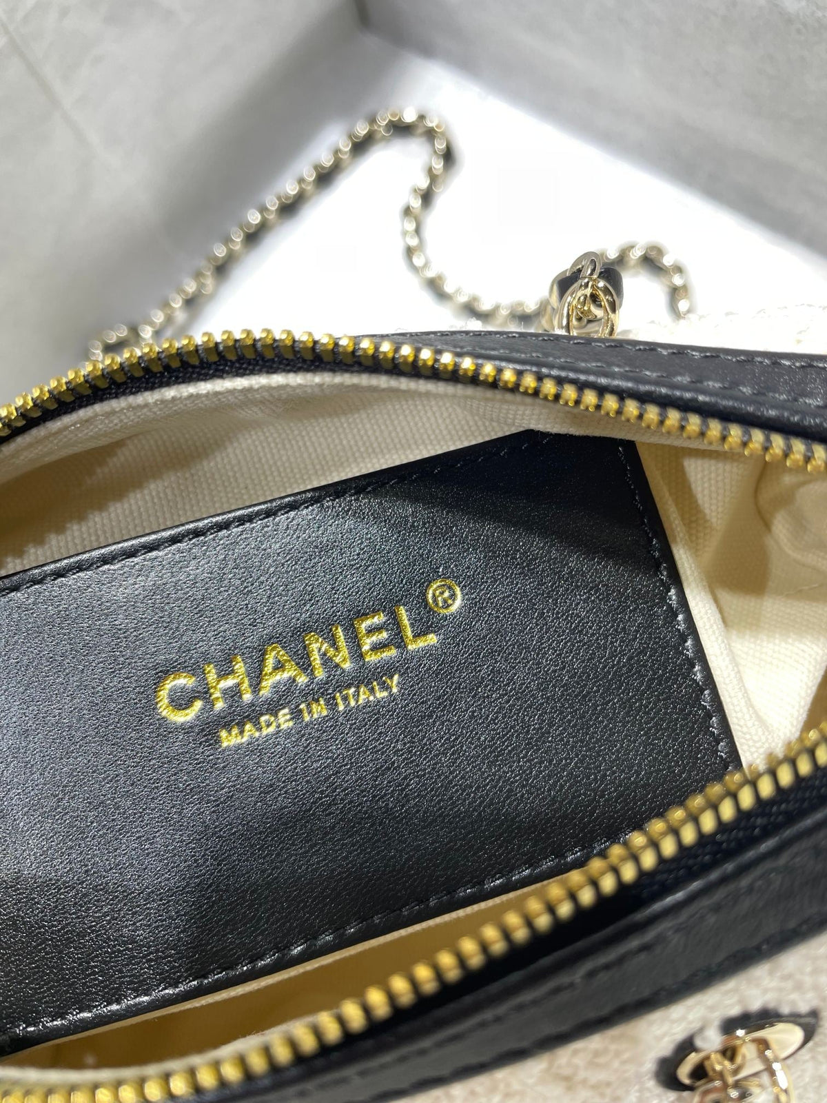 CC Bowling Bag Chain Strap 18.5cm Black White Lambskin & Canvas 292137