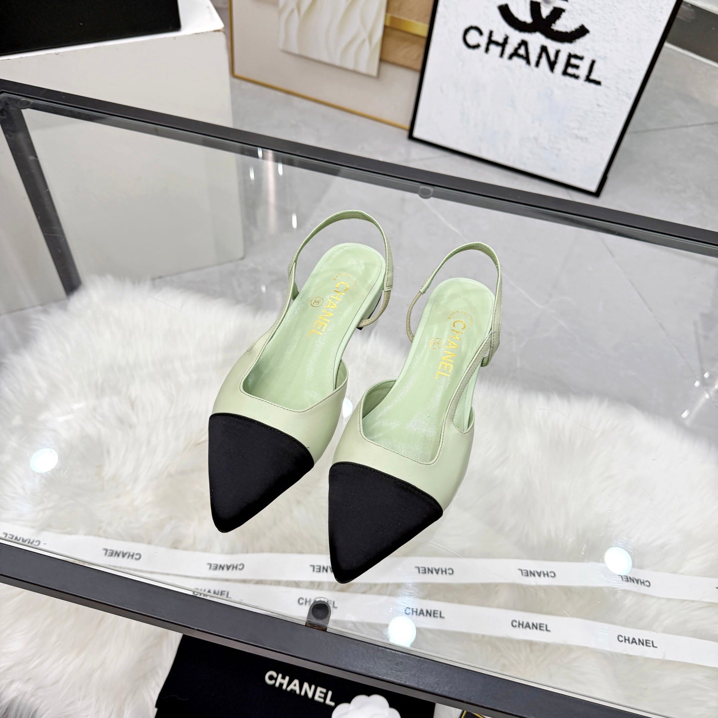 CC Slingback Flats Lime Green Cowhide Leather 873859