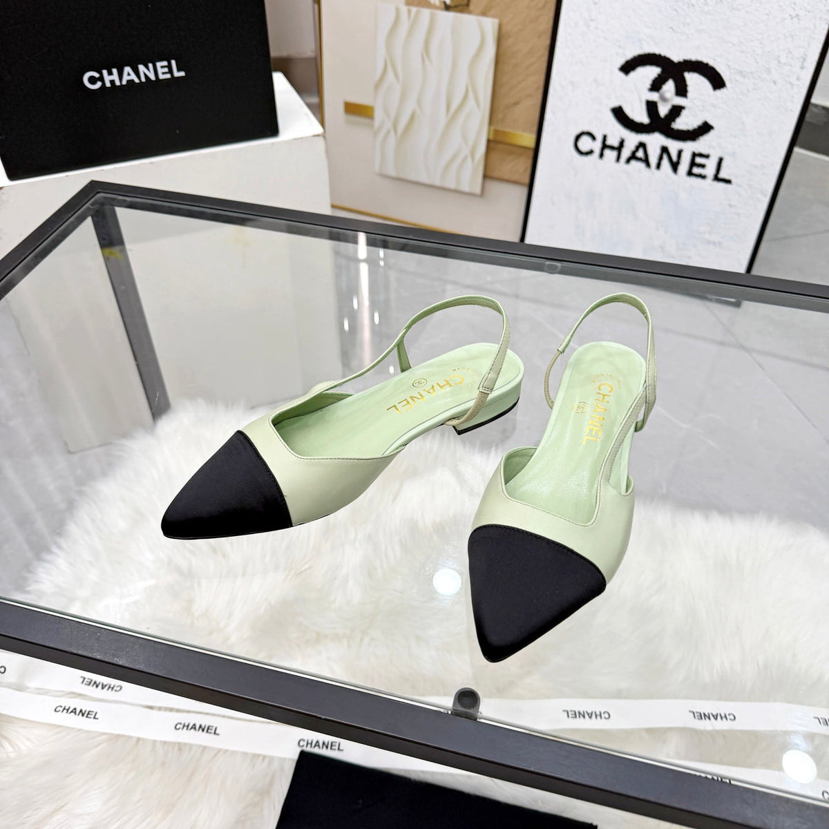 CC Slingback Flats Lime Green Cowhide Leather 873859