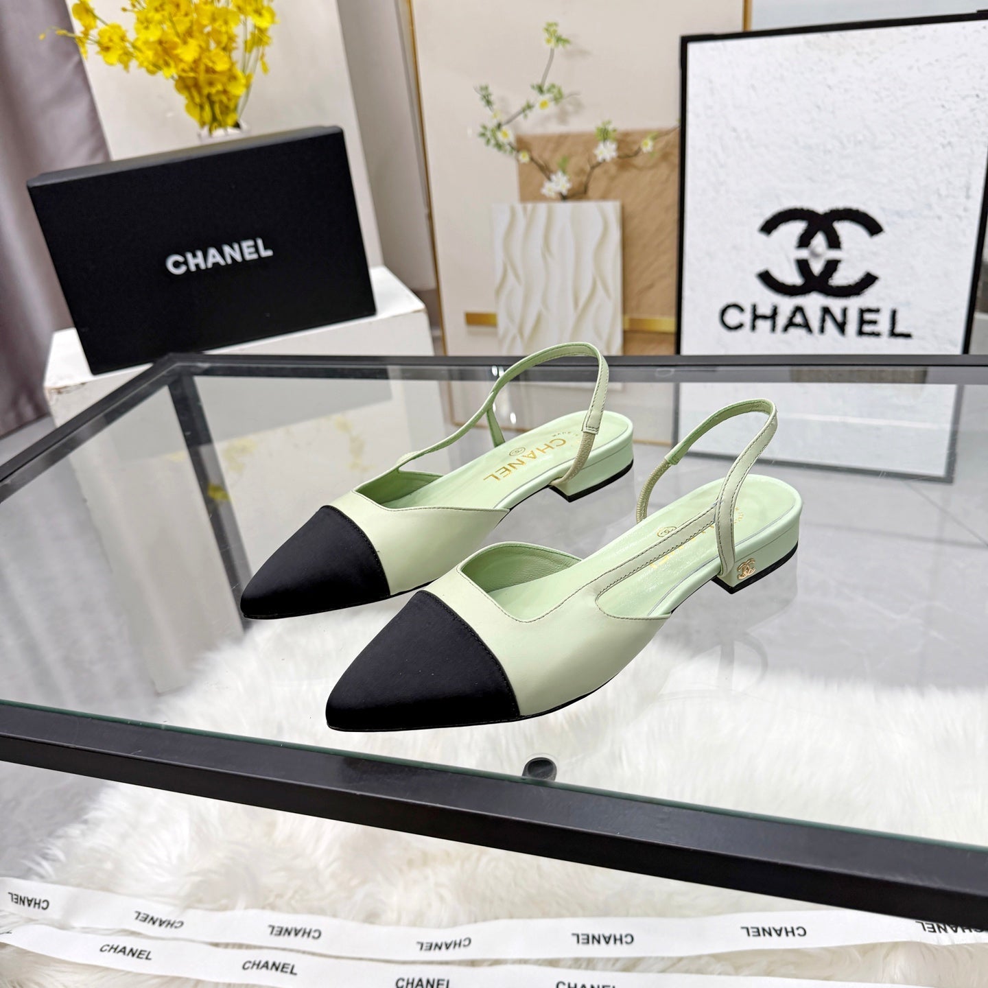 CC Slingback Flats Lime Green Cowhide Leather 873859