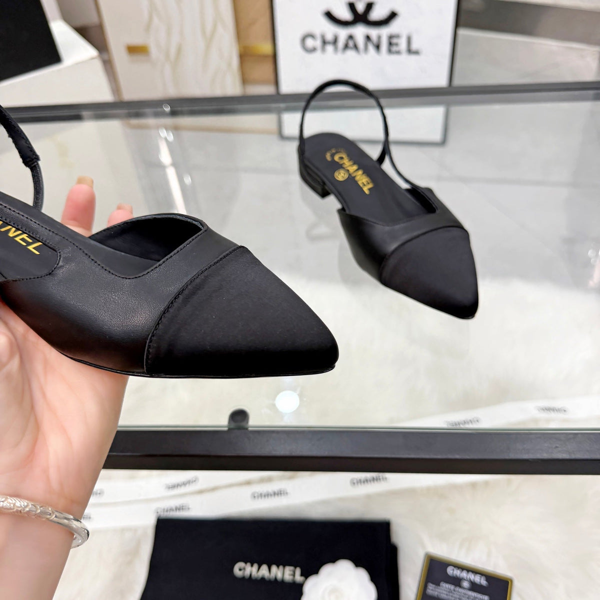 CC Slingback Flats Black Cowhide Leather 873858