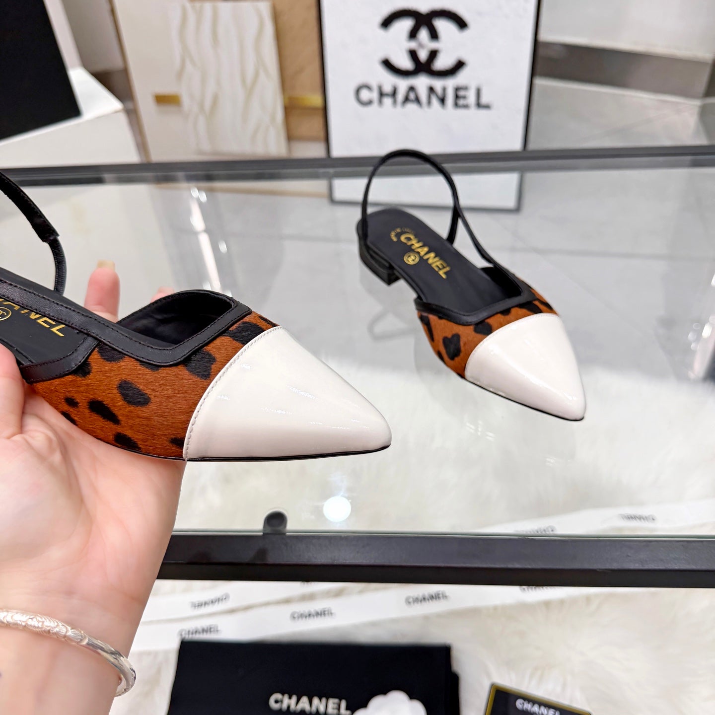 CC Leopard Print Slingback Flats Brown Pony Hair Leather 873857