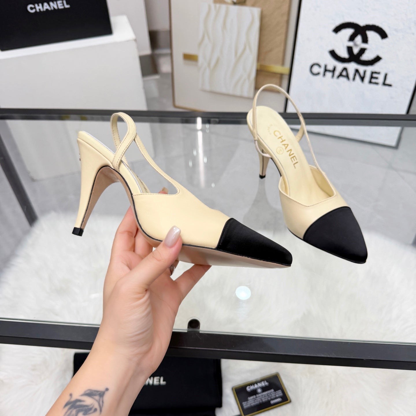 CC Slingback Pumps Beige Cowhide Leather 873845