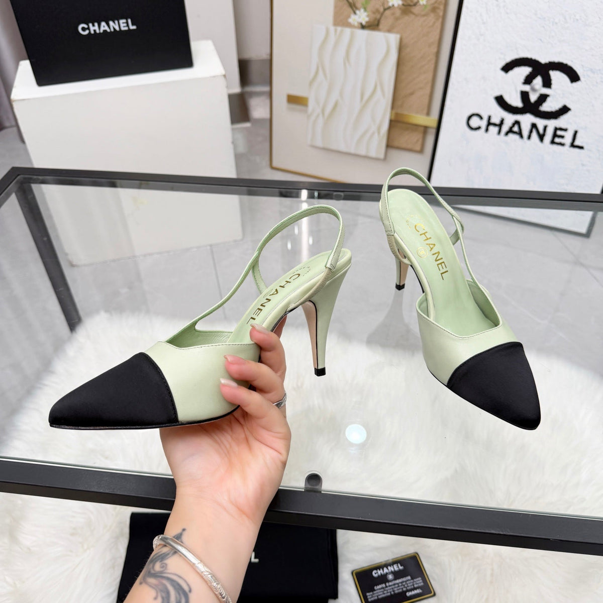 CC Slingback Pumps Lime Green Cowhide Leather 873846