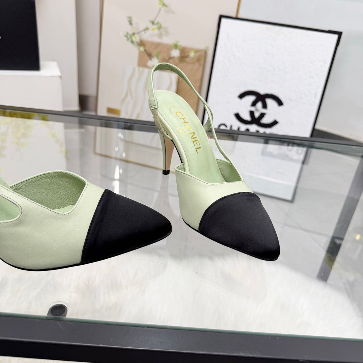 CC Slingback Pumps Lime Green Cowhide Leather 873846