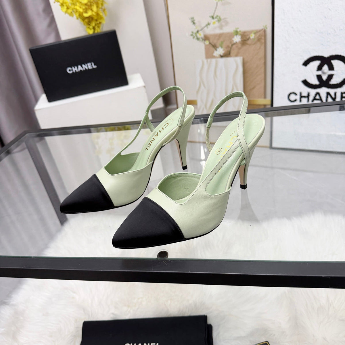 CC Slingback Pumps Lime Green Cowhide Leather 873846