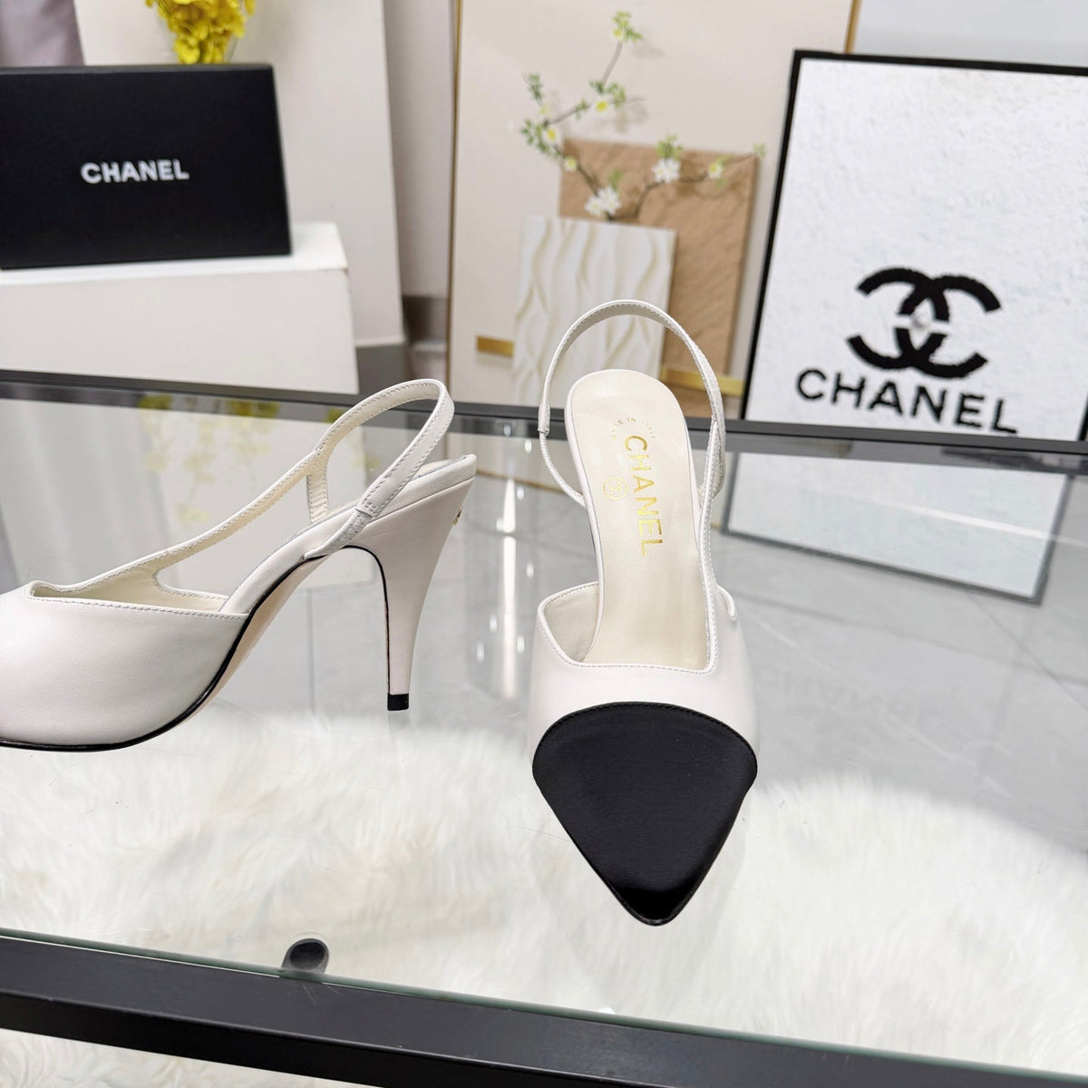 CC Slingback Pumps White Cowhide Leather 873848