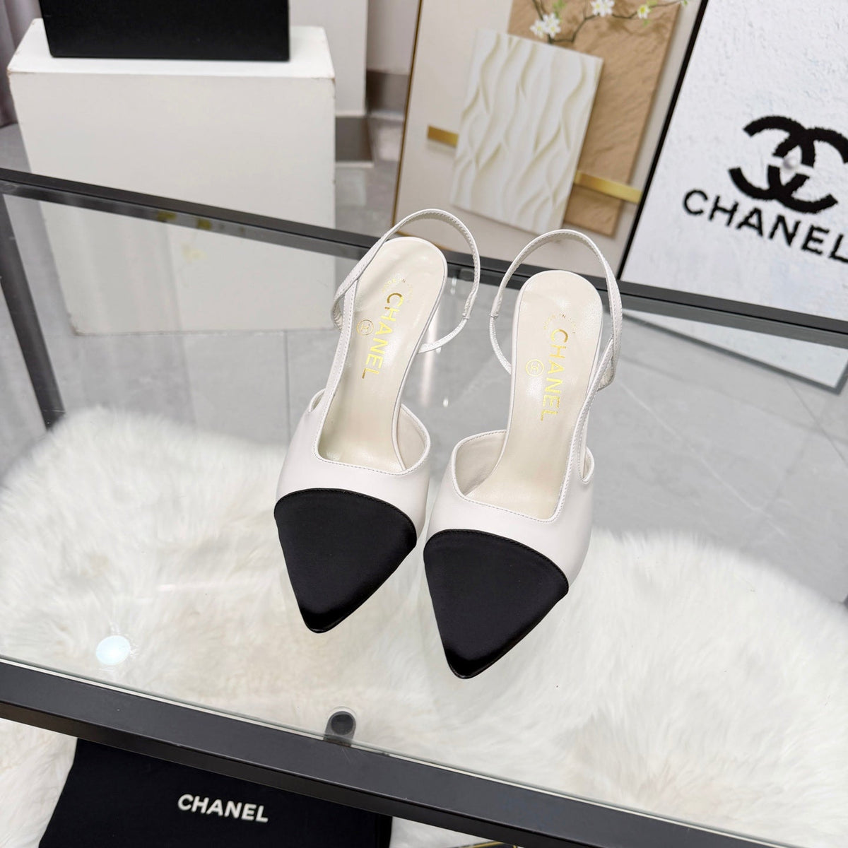 CC Slingback Pumps White Cowhide Leather 873848