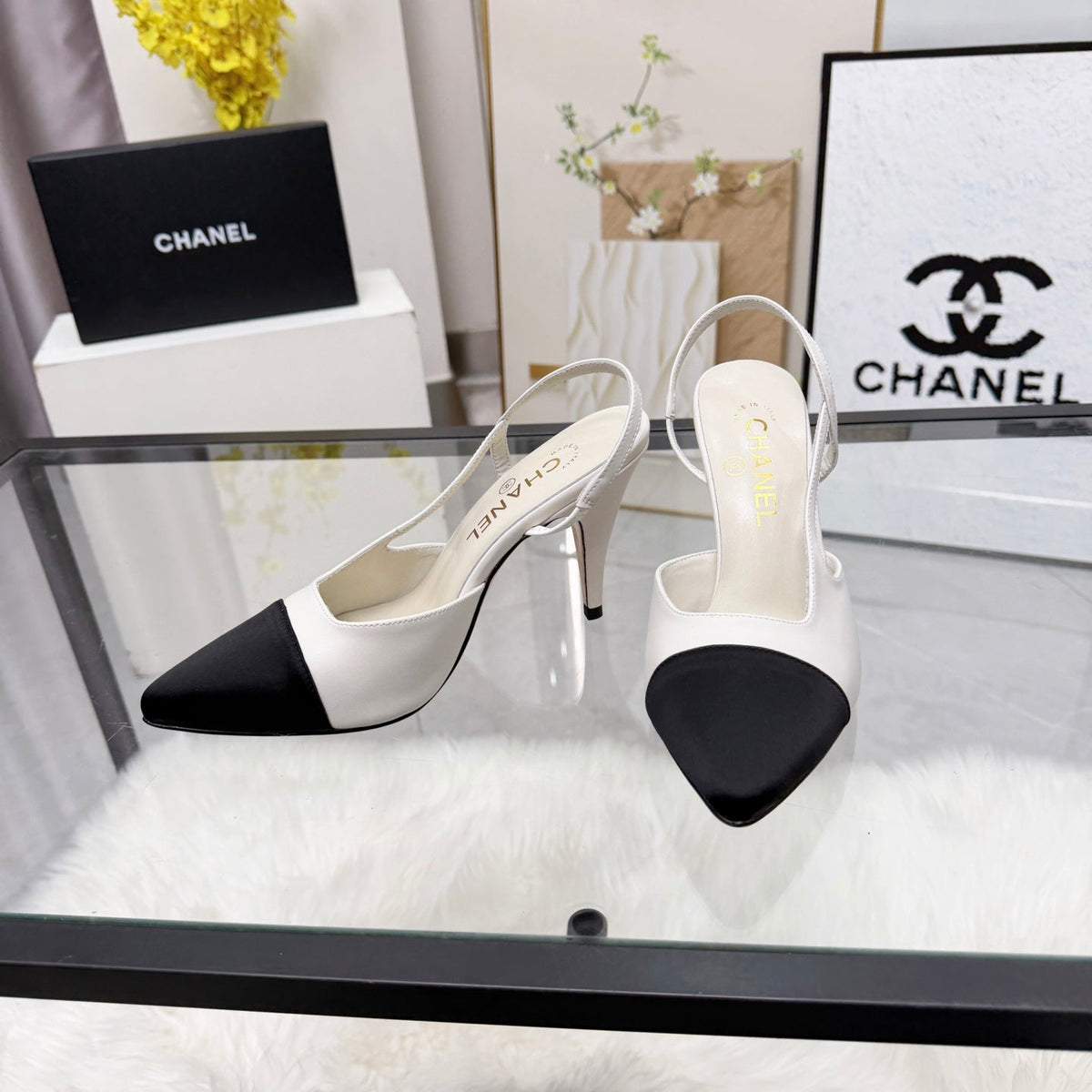 CC Slingback Pumps White Cowhide Leather 873848