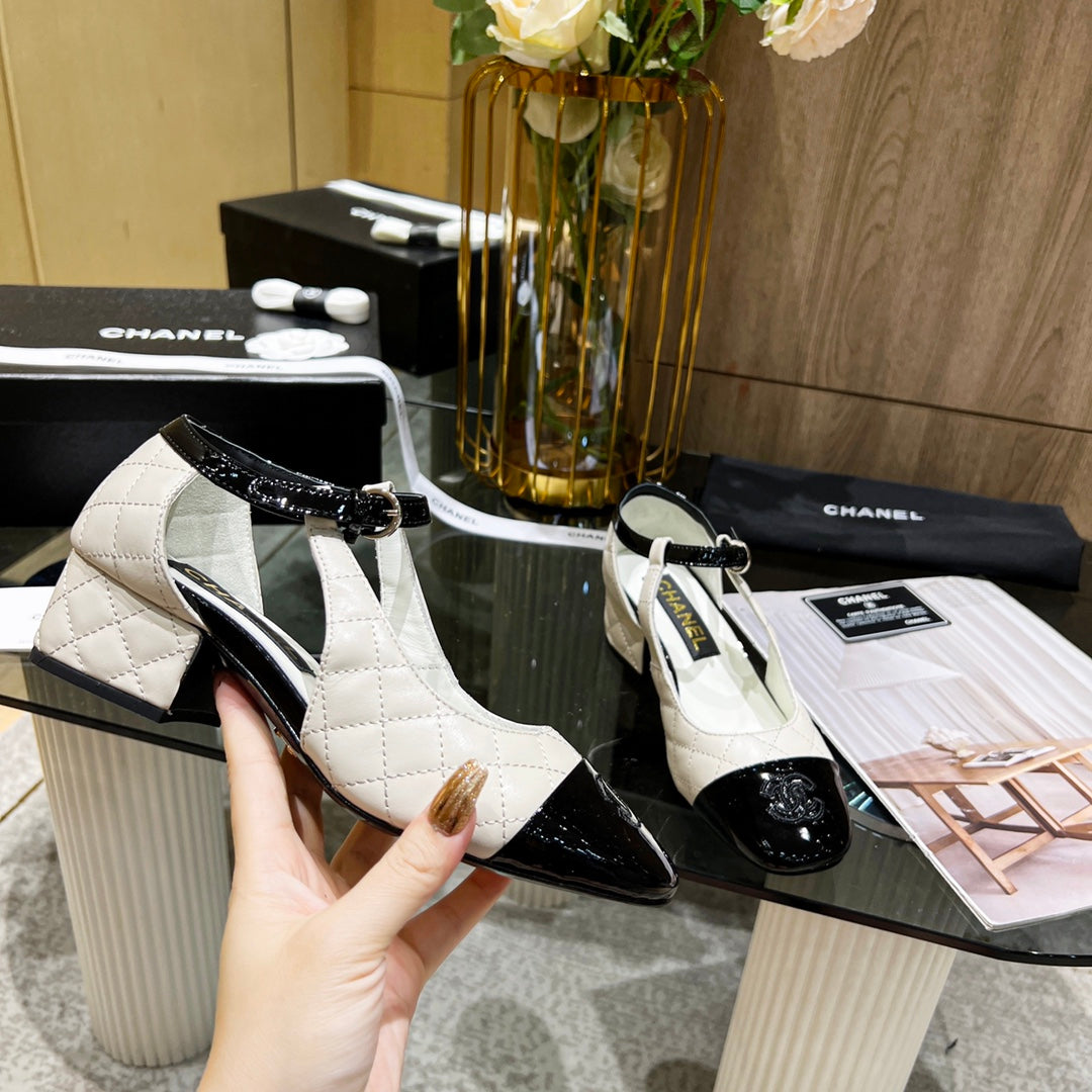 CC Square Toe Mary Jane Pumps Black White Cowhide Leather 875287