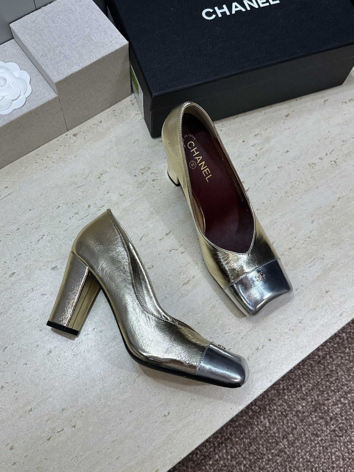 CC Square Toe Block Heel Pumps 90mm Gold Metallic Patent Leather 896864