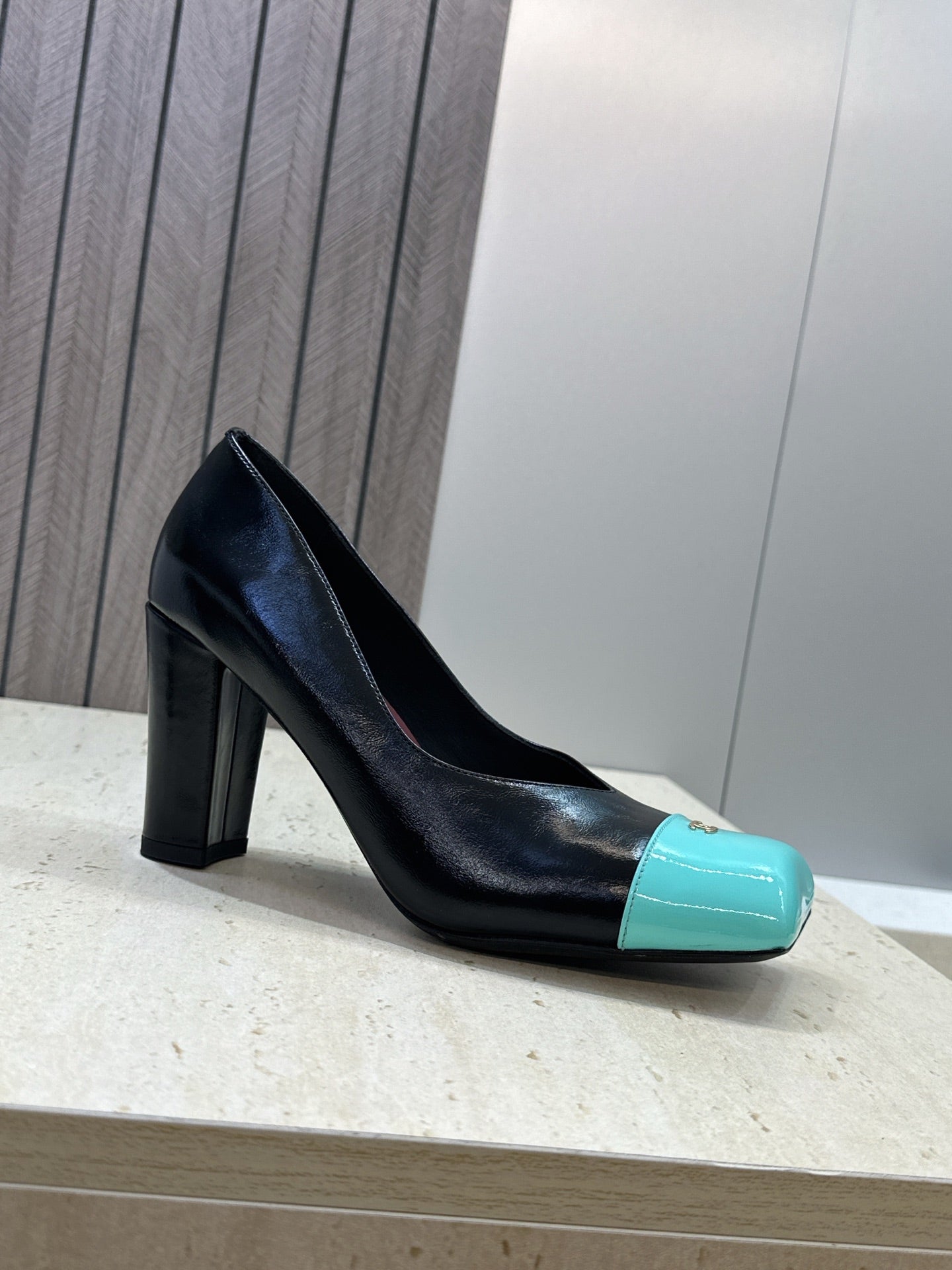 CC Square Toe Block Heel Pumps 90mm Black Teal Patent Leather 896863