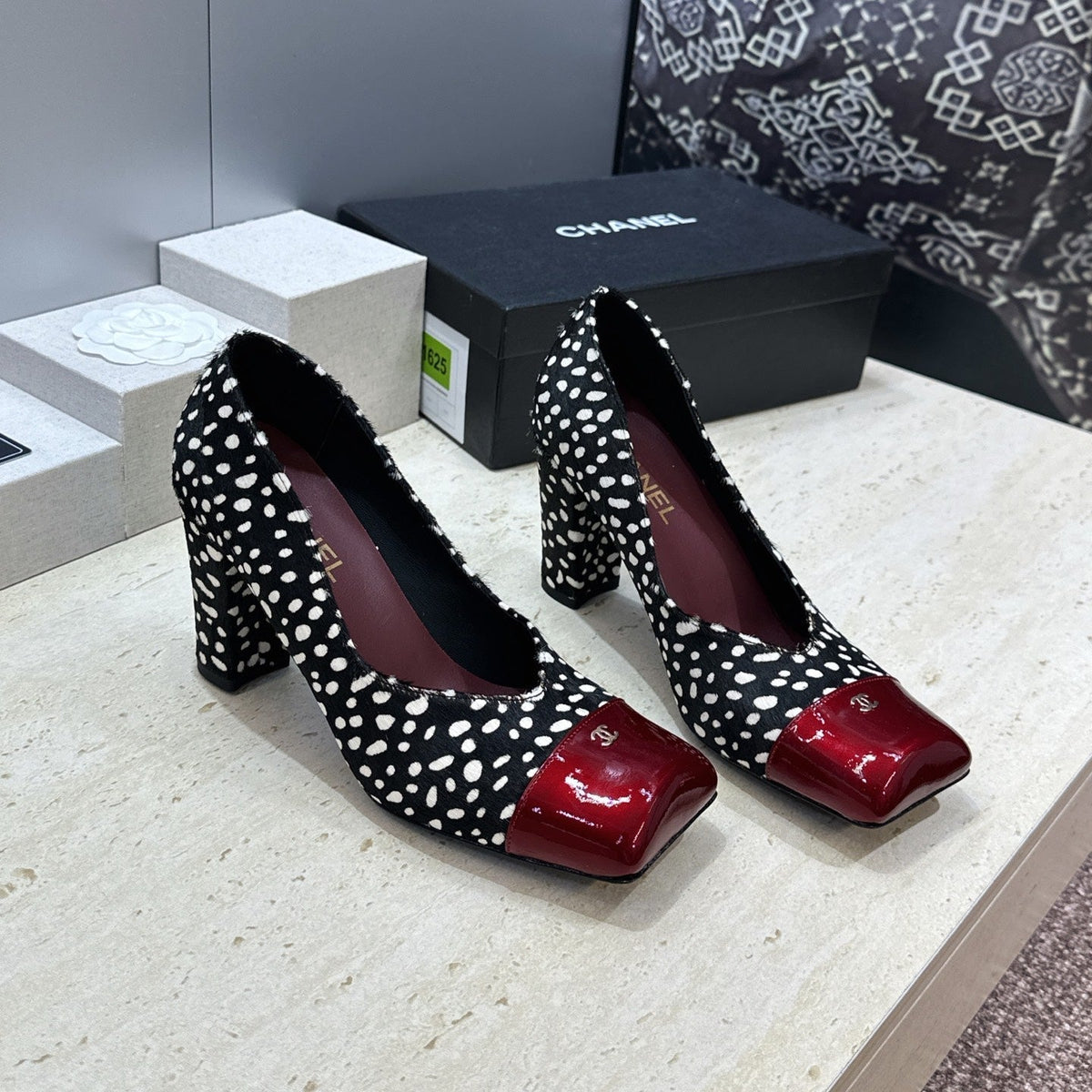 CC Cap Toe Pumps 90mm Leopard Black Burgundy Pony Hair & Patent Leather 896859