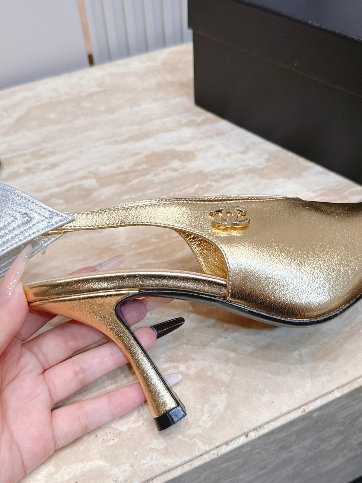 CC Métiers d’art 2026 Slingbacks 9.5cm Gold Metallic Lambskin 898983
