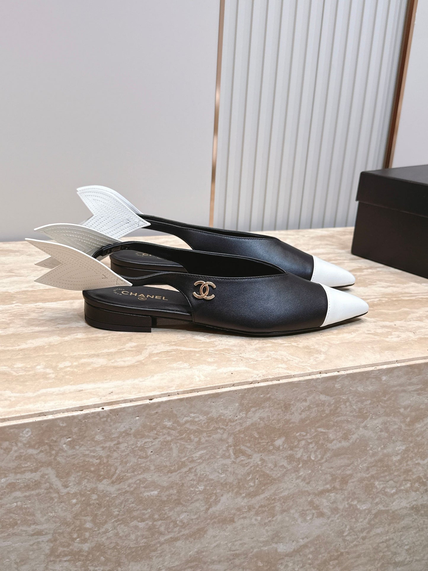 CC Métiers d'Art 2026 Slingback Flats Black Lambskin 898977