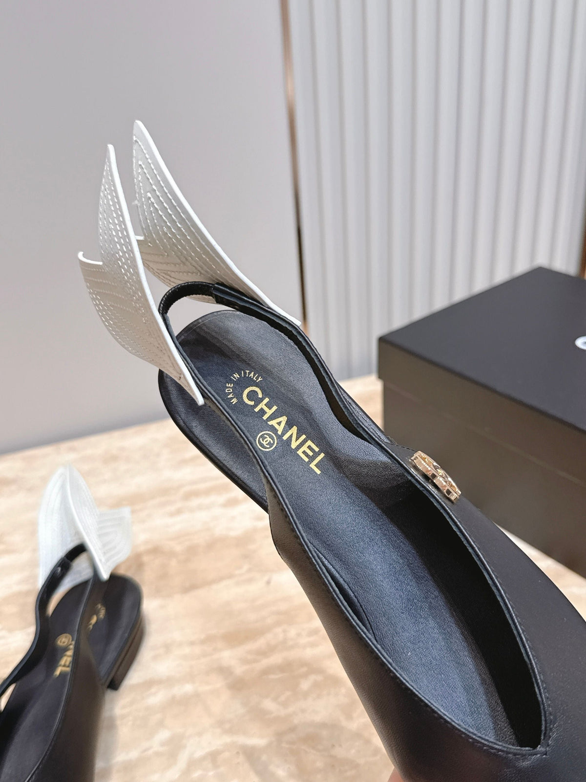 CC Métiers d'Art 2026 Slingback Flats Black Lambskin 898977