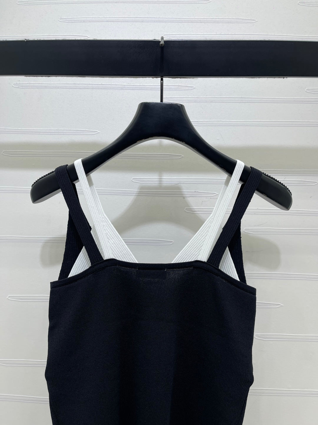 CC Faux Layered Knit Camisole Wool 406464