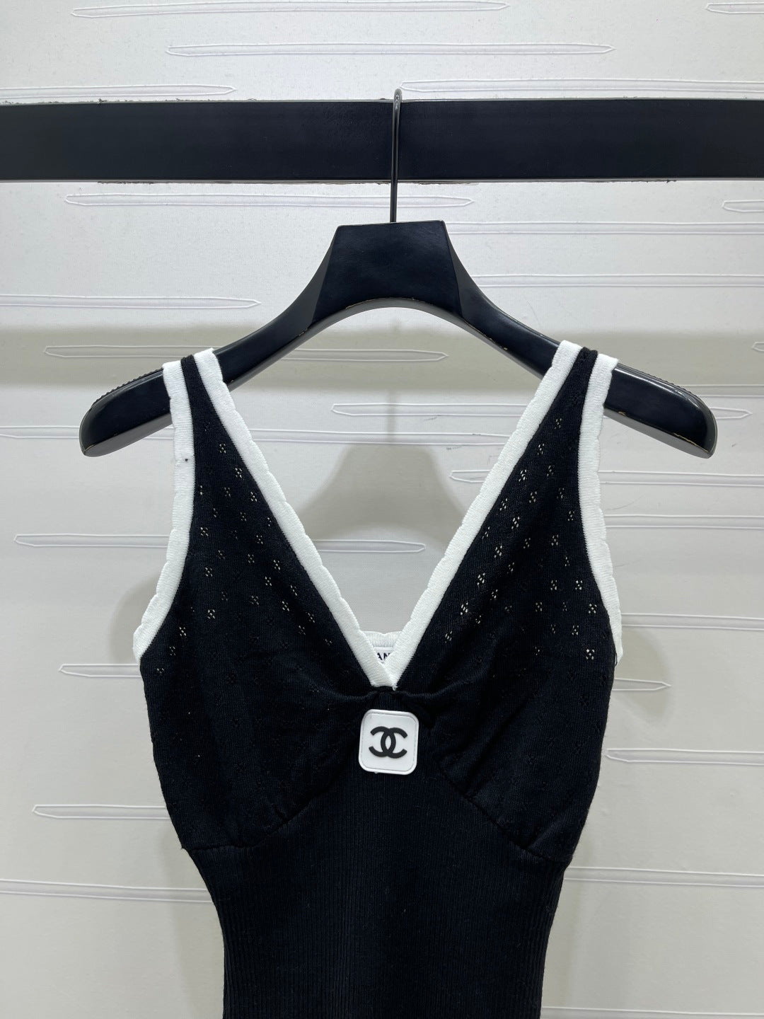 CC Logo Plaque V-Neck Knit Mini Dress Wool 406461