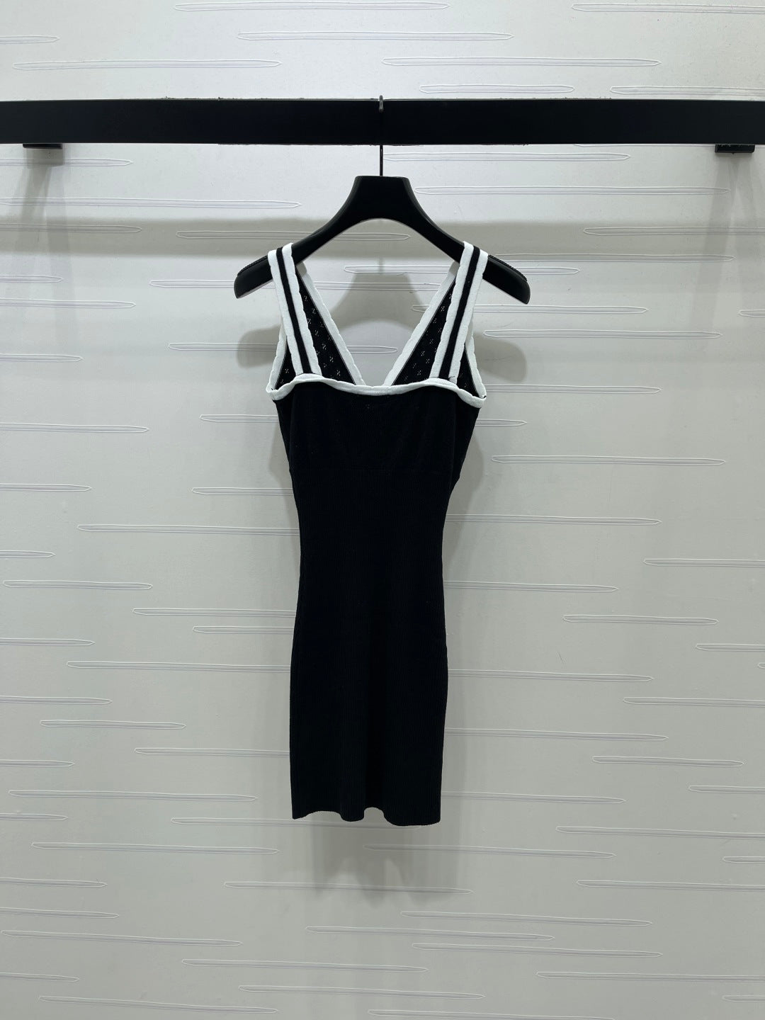 CC Logo Plaque V-Neck Knit Mini Dress Wool 406461