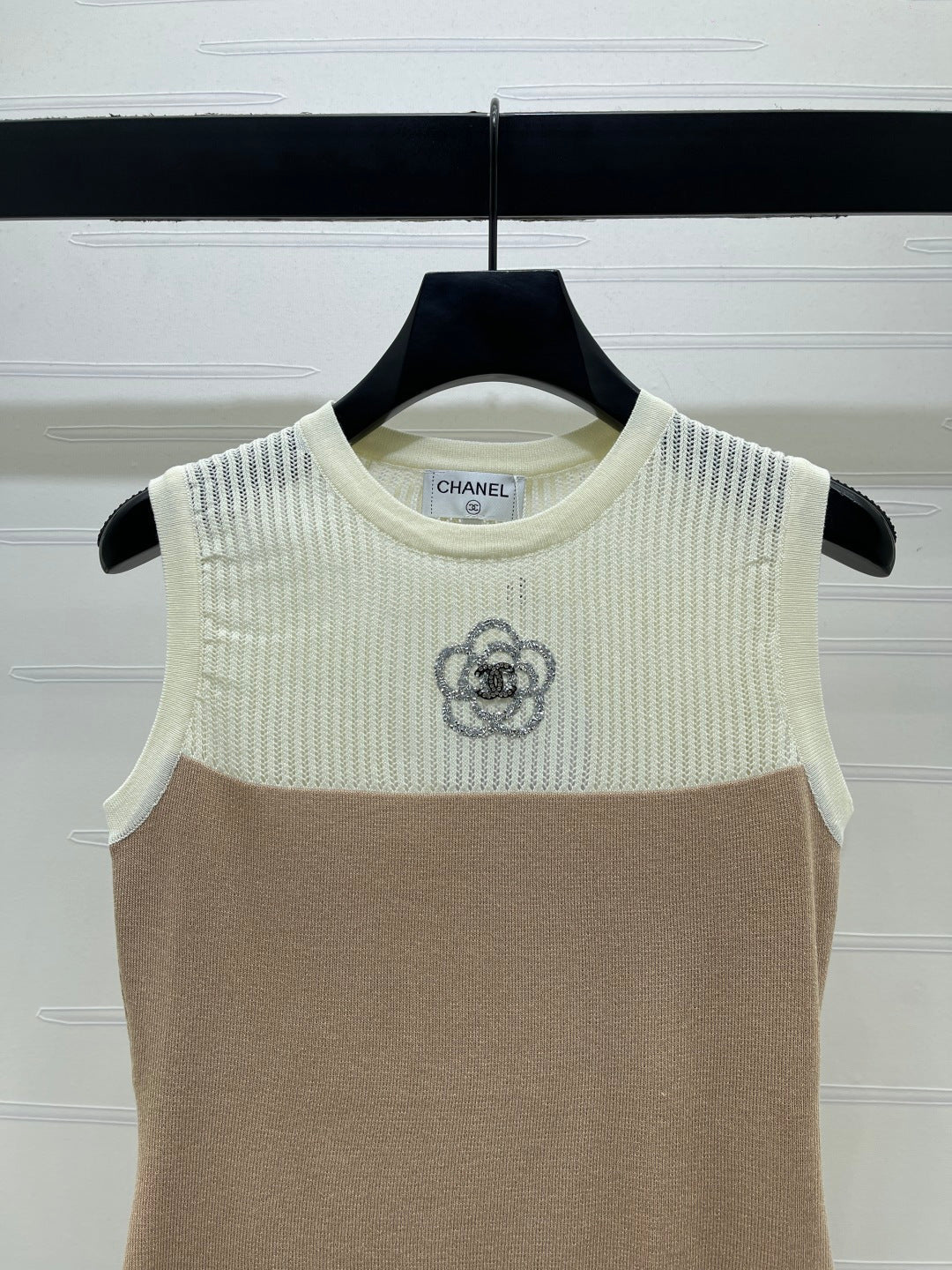 CC Crystal Camellia Tank Top Beige Brown Wool 406415