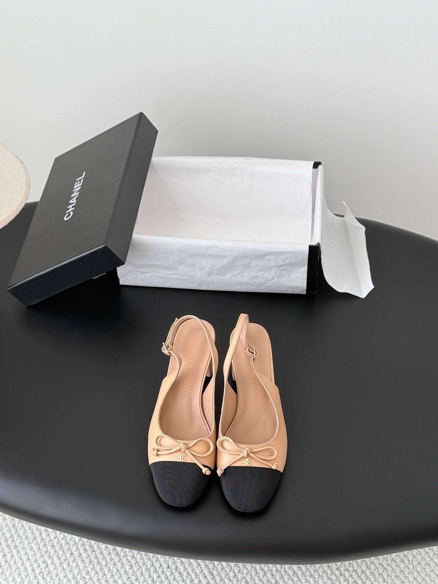 CC Square Toe Slingback Pumps Black Beige Leather 915052