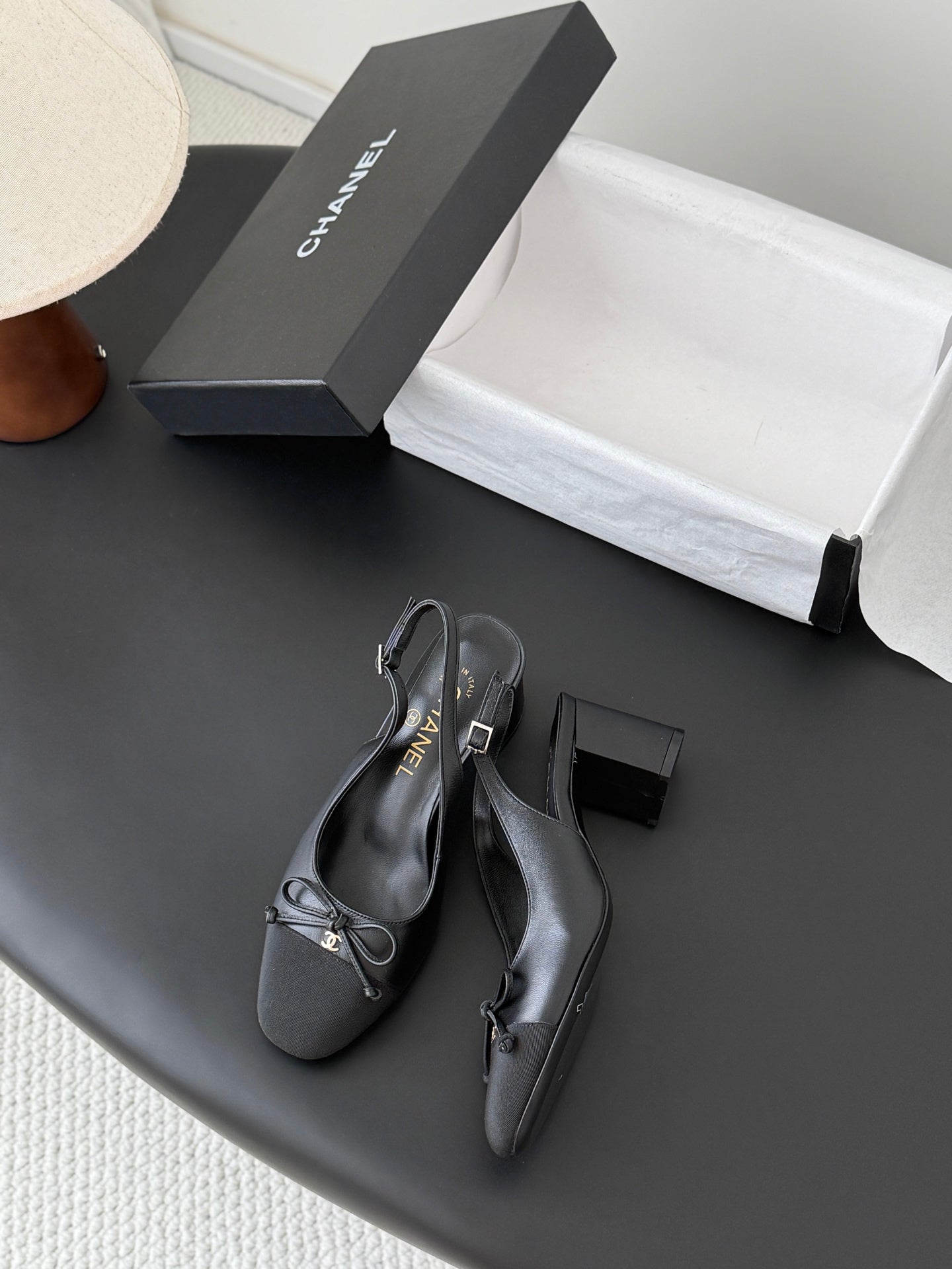 CC Square Toe Slingback Pumps Black Leather 915051