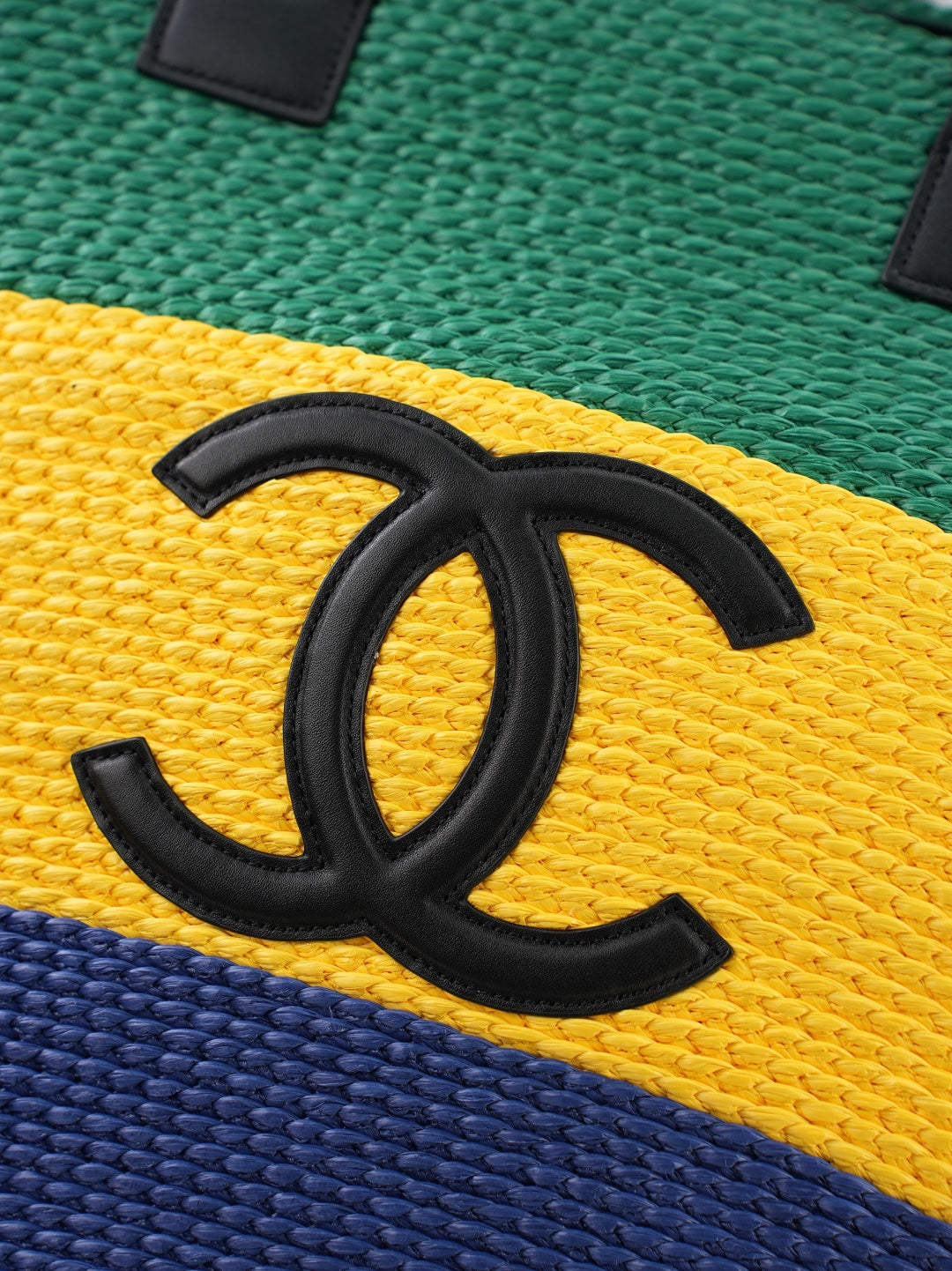 CC Coco Beach Maxi Shopping 58cm Bag Green Yellow Blue Braided Raffia 162469