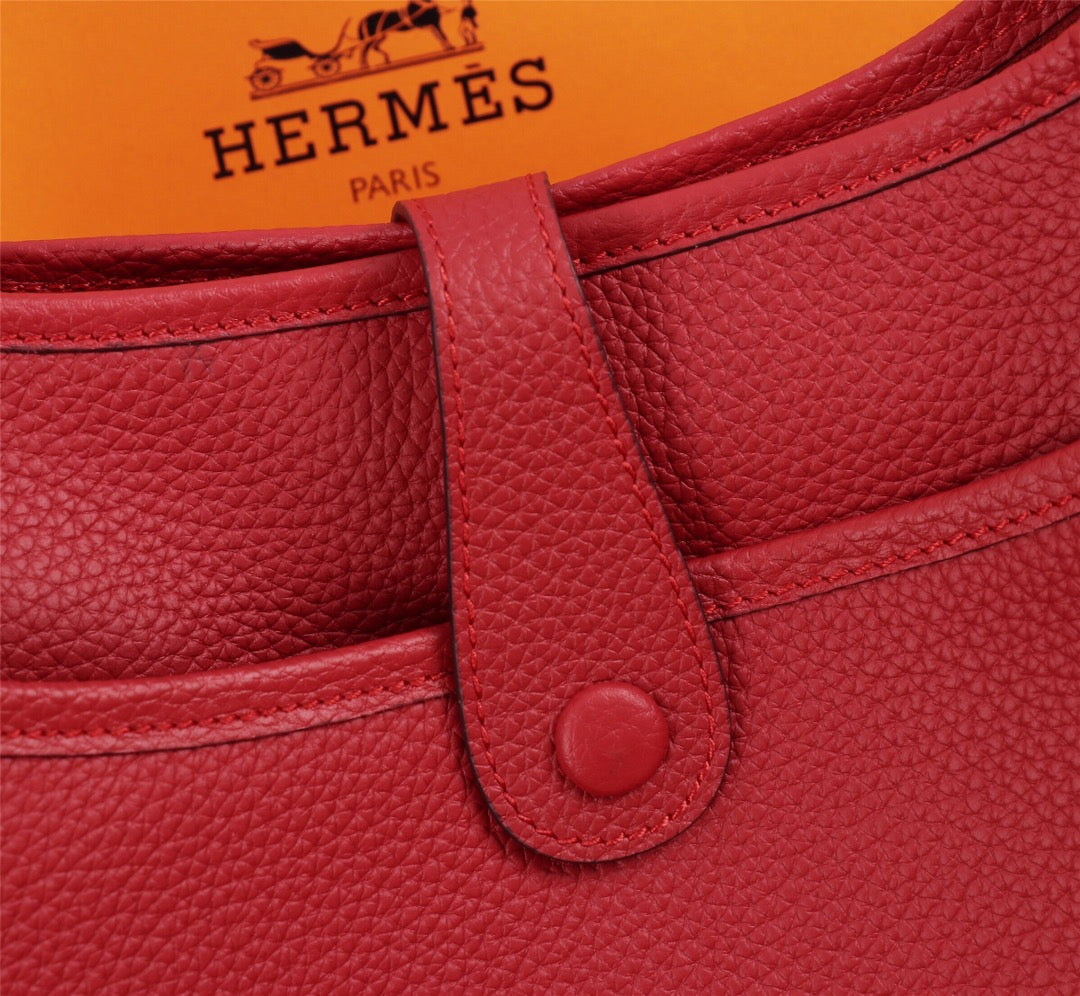 HM EVELYNE BAG 28 RED TOGO