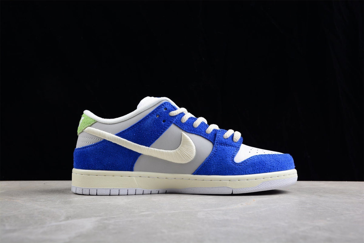 Fly Streetwear x Dunk Low Pro SB Gardenia