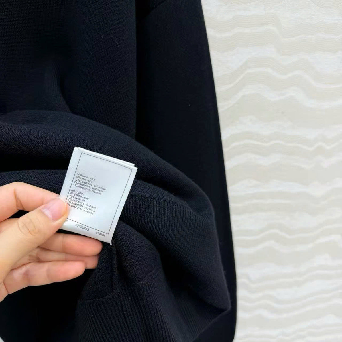 CC 26s Turtleneck Pullover Black Cashmere