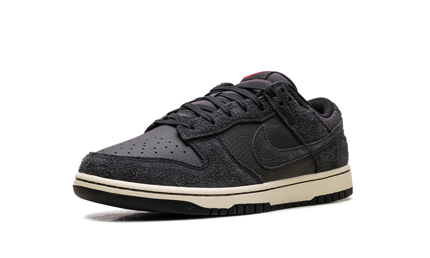 Dunk Low Premium "Black Off Noir" HF3145 001