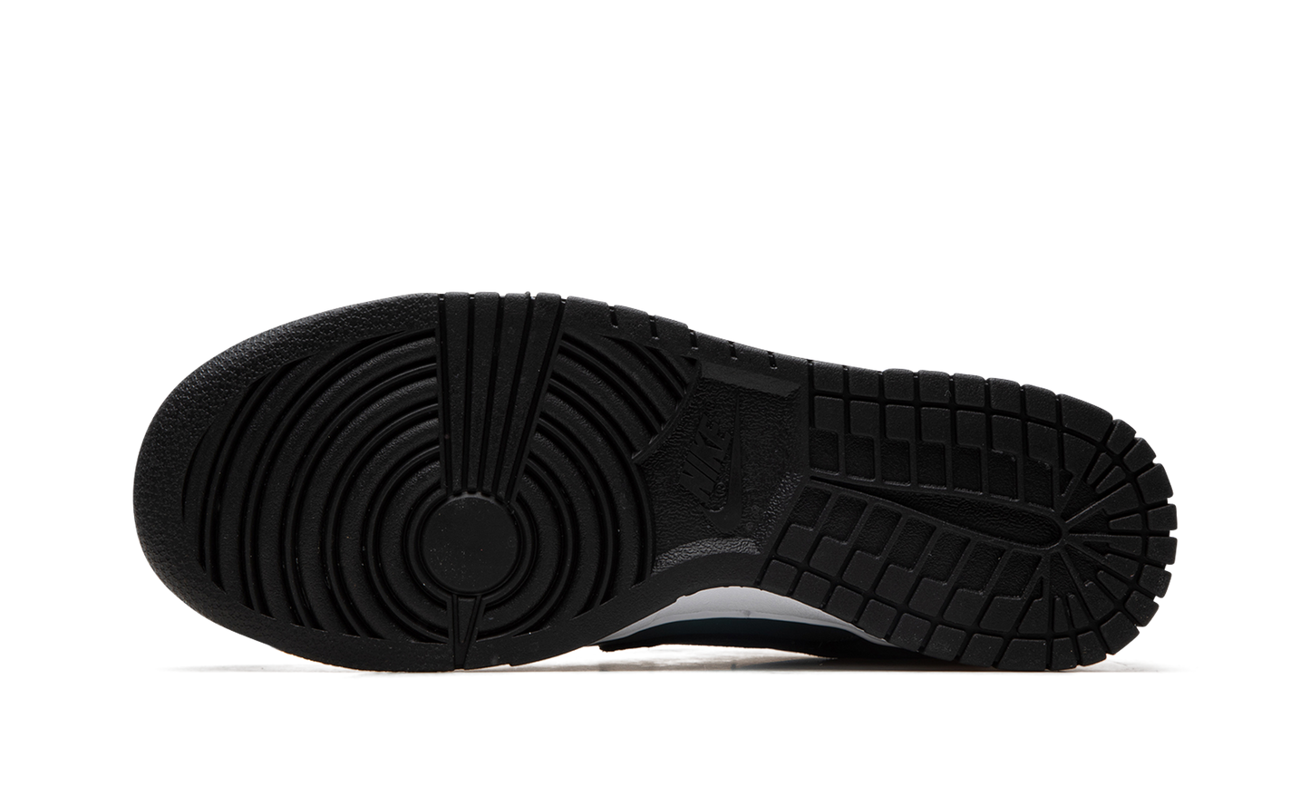 Dunk Low PRM "Armory Navy" DR9705 300
