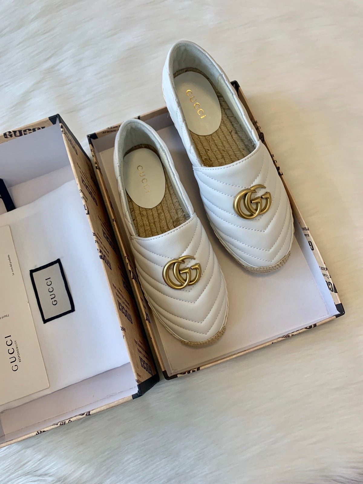 Gucci 2025 Espadrilles White Gold Lambskin 564662