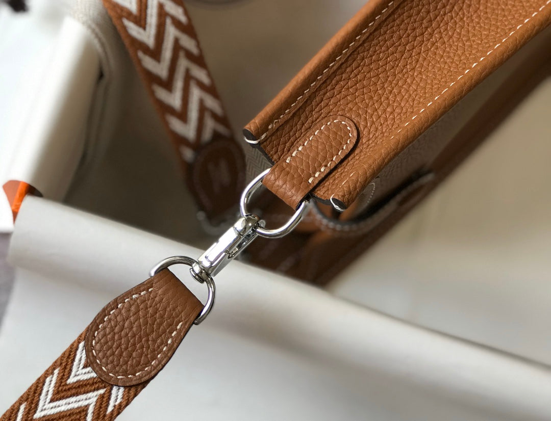 Mini Evelyne 18cm Tan Togo Shw