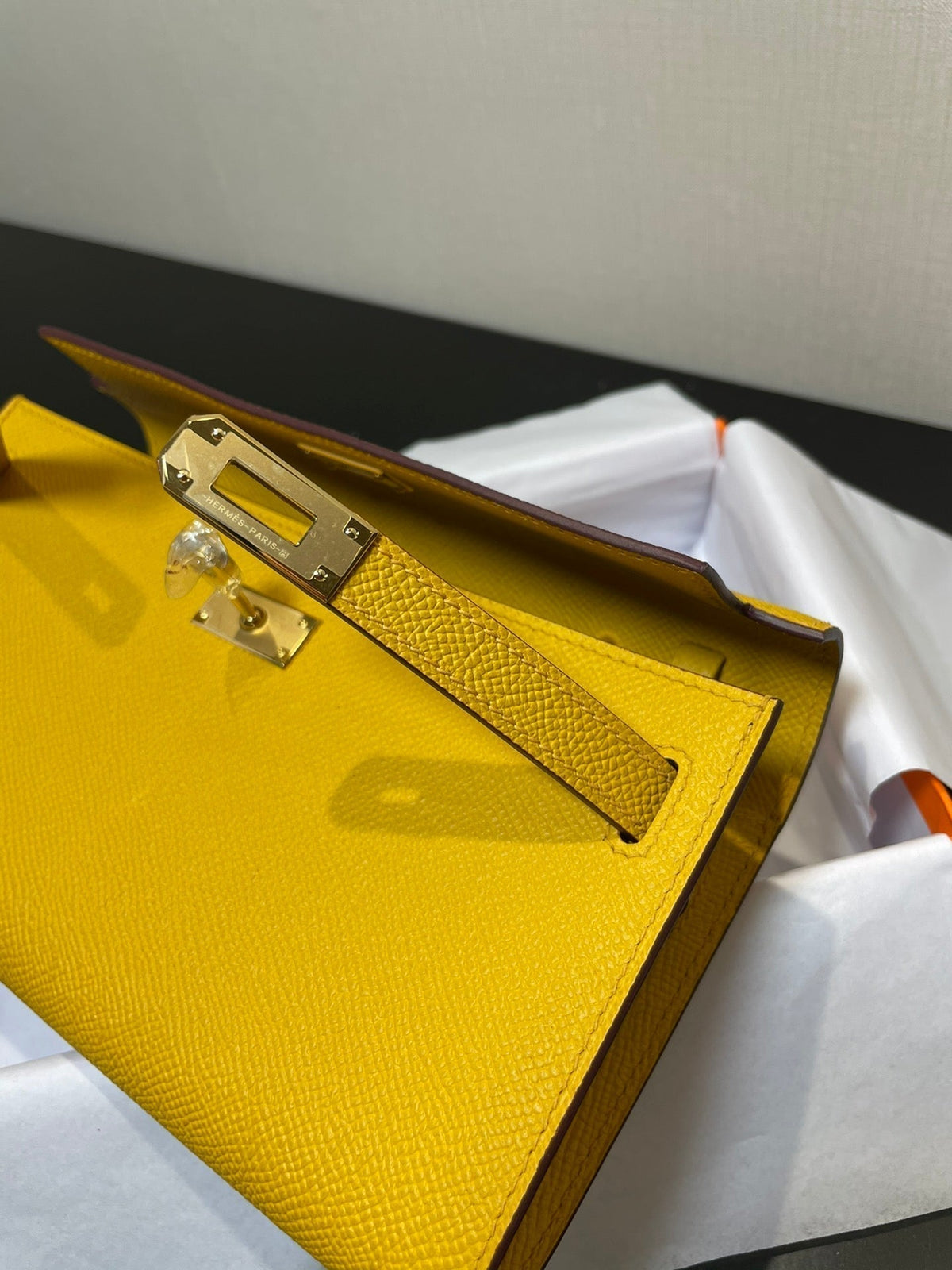 kelly woc 20.5 yellow epsom gold hardware