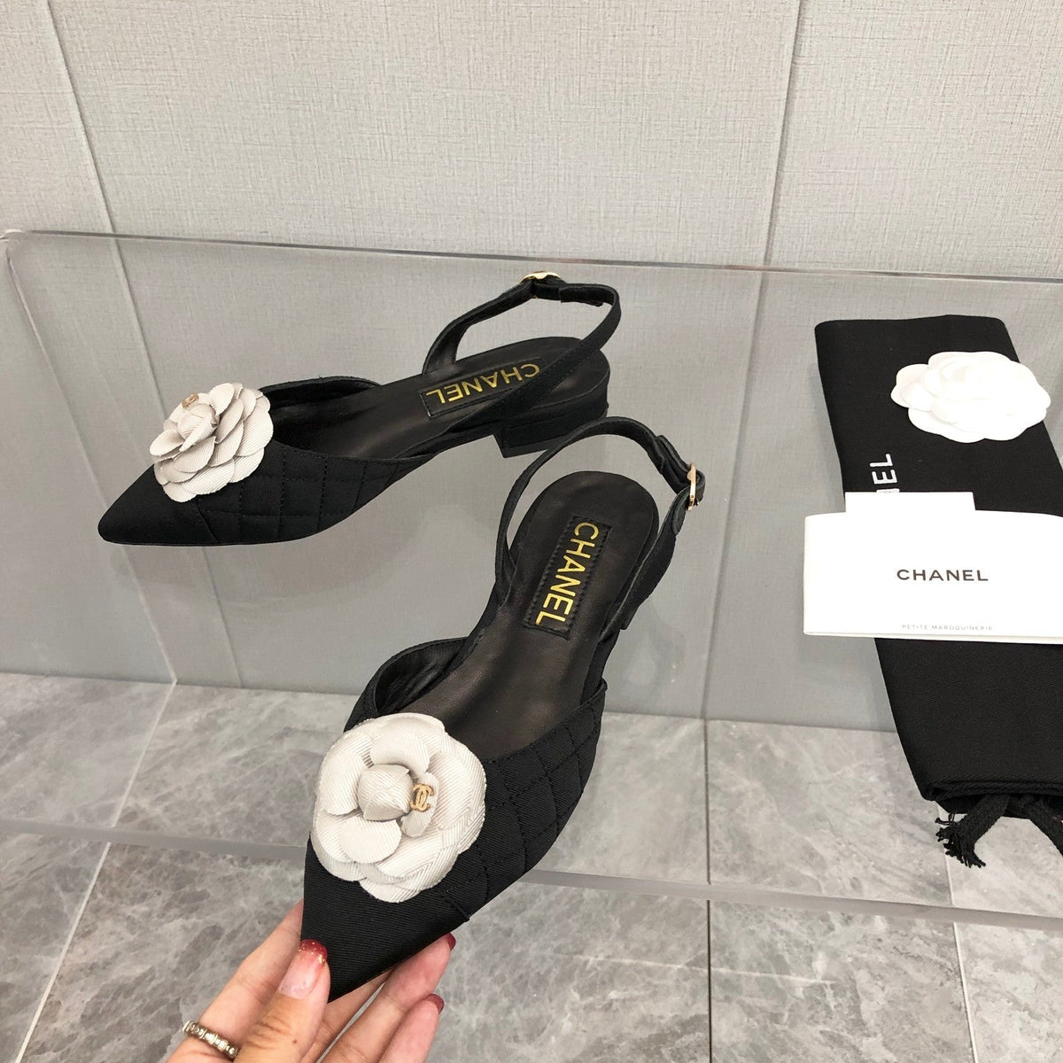 CC 25C 2CM Slingback Flats Black White Fabric 213237