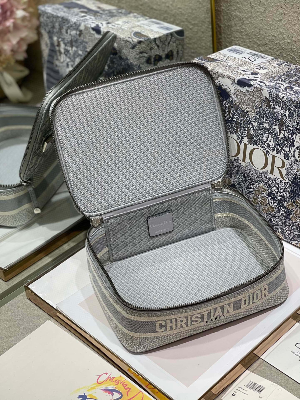 SMALL 24 VANITY CASE IN PALE GRAY MONOGRAM OBLIQUE JACQUARD