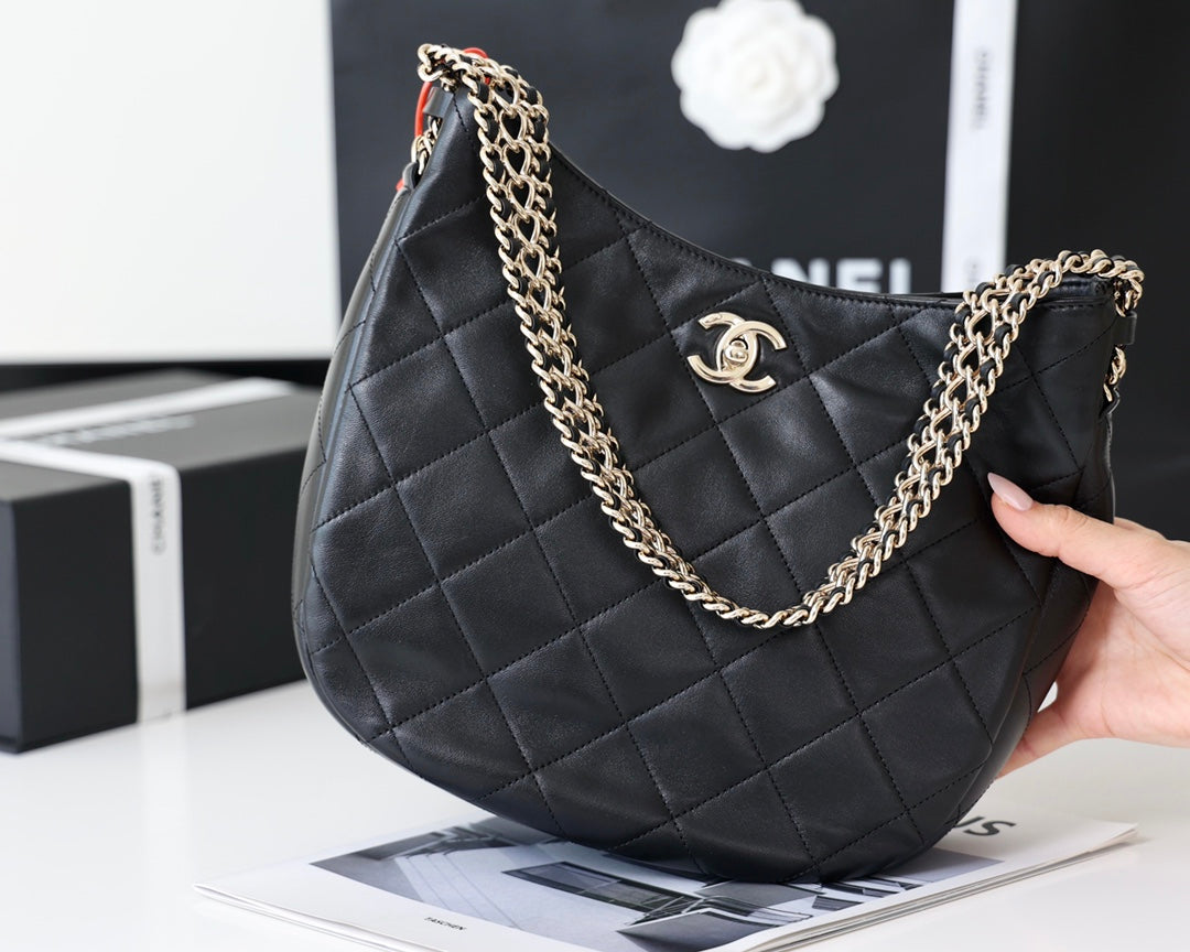 CC 22p Turnlock Hobo 26cm Quilted Black Lambskin Light GHW